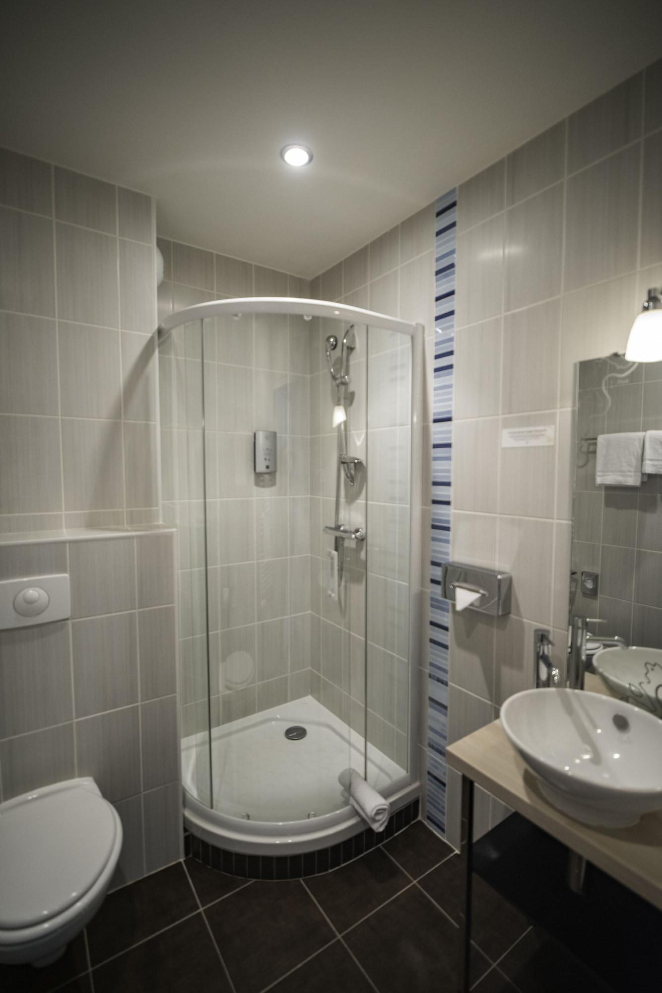 Best Western Hotel Nuit De Retz Nantes Sud 波特圣皮里 外观 照片